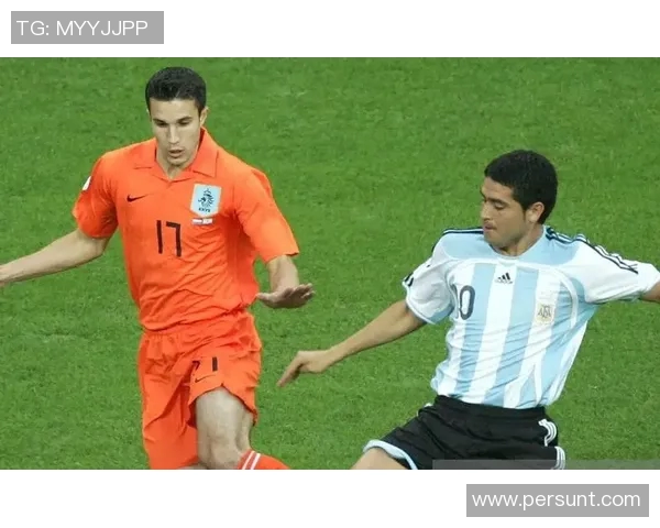 荷兰与澳大利亚的精彩对决谁能在世界杯赛场上笑到最后